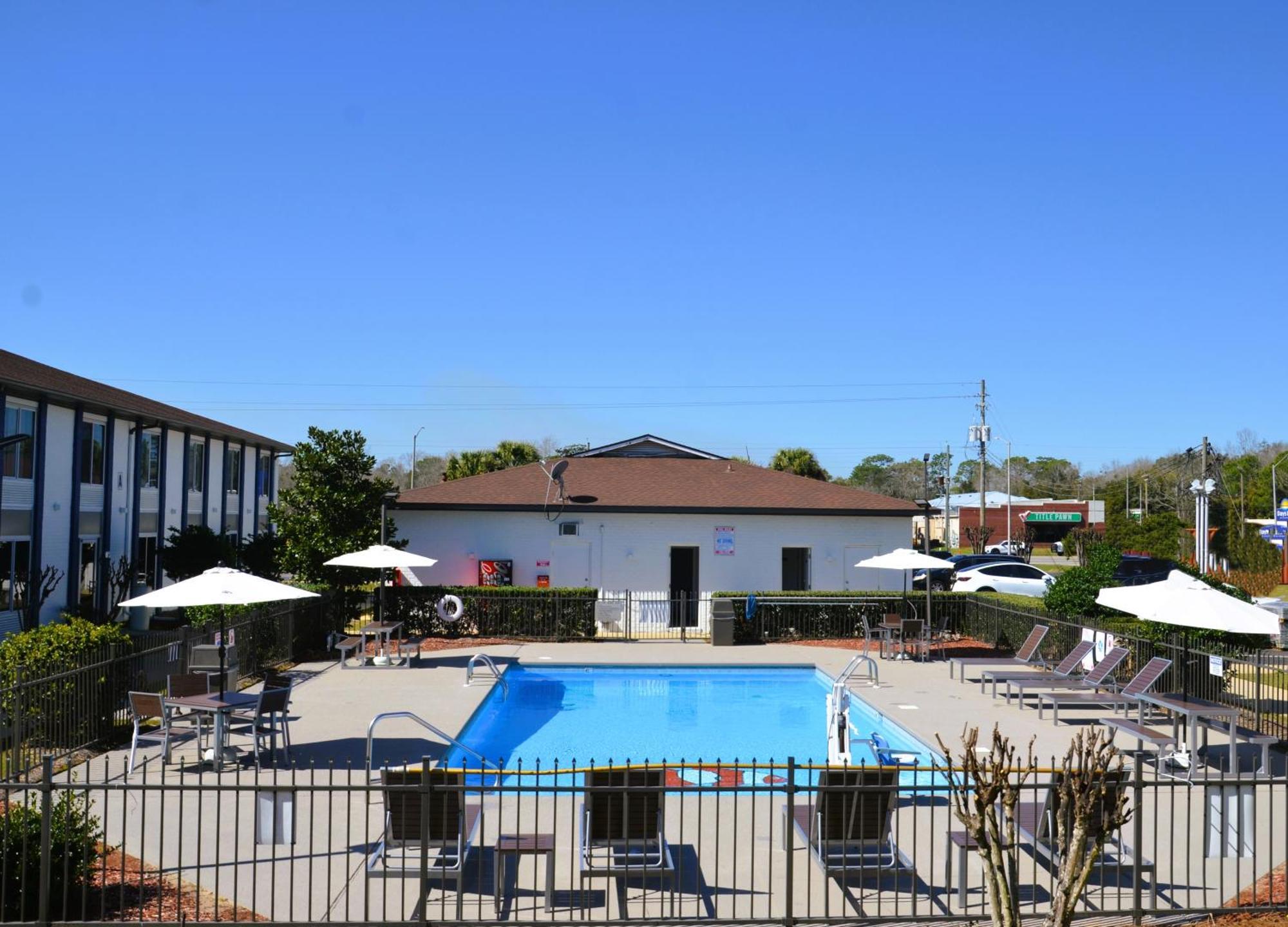 Americas Best Value Inn & Suites-Foley Kültér fotó